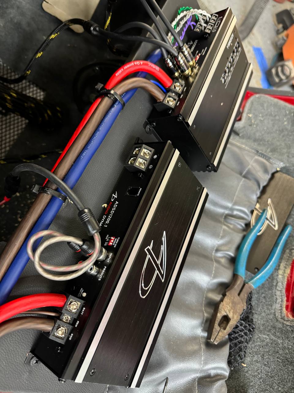 Audio Dynamics Amplifier Installation